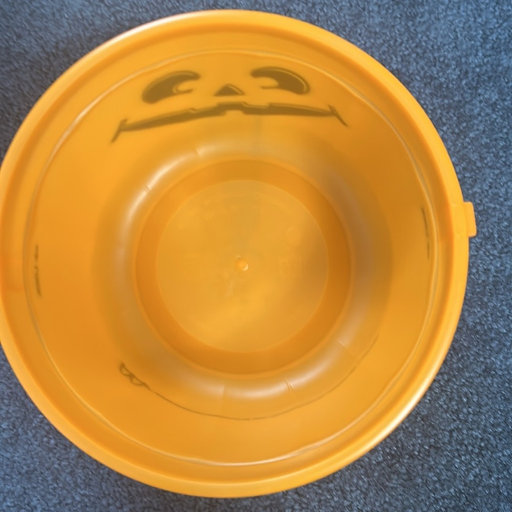 Vintage 1986-1991 McDonald's Orange Pumpkin Halloween Pail with Cookie Cutter - Picture 6 of 8